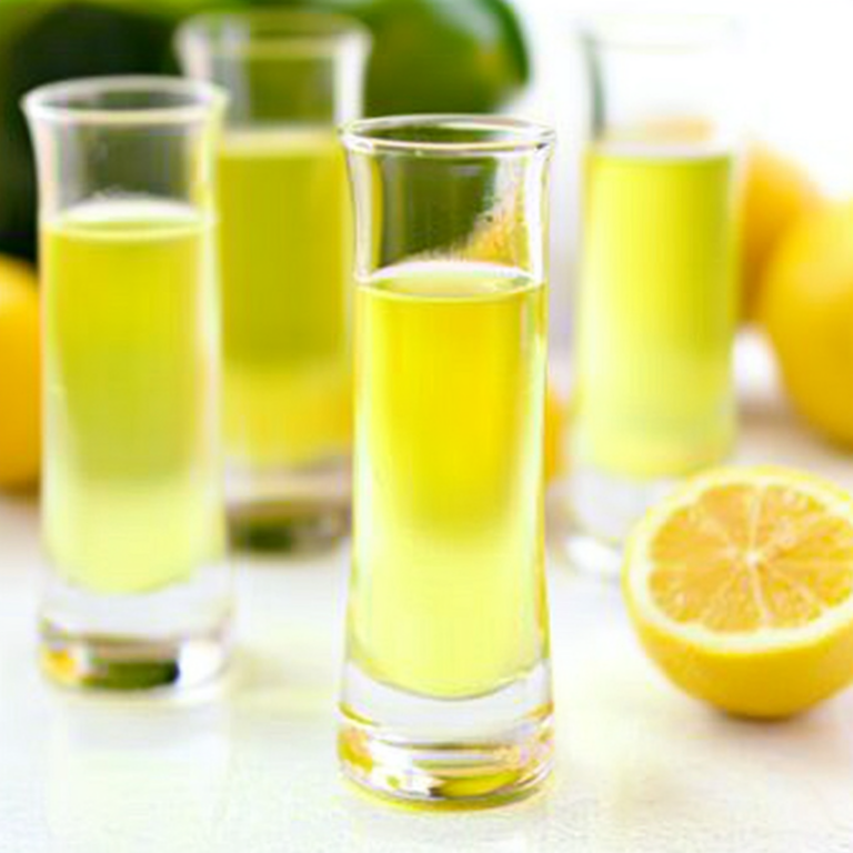 Homemade Limoncello (Authentic Italian Recipe)